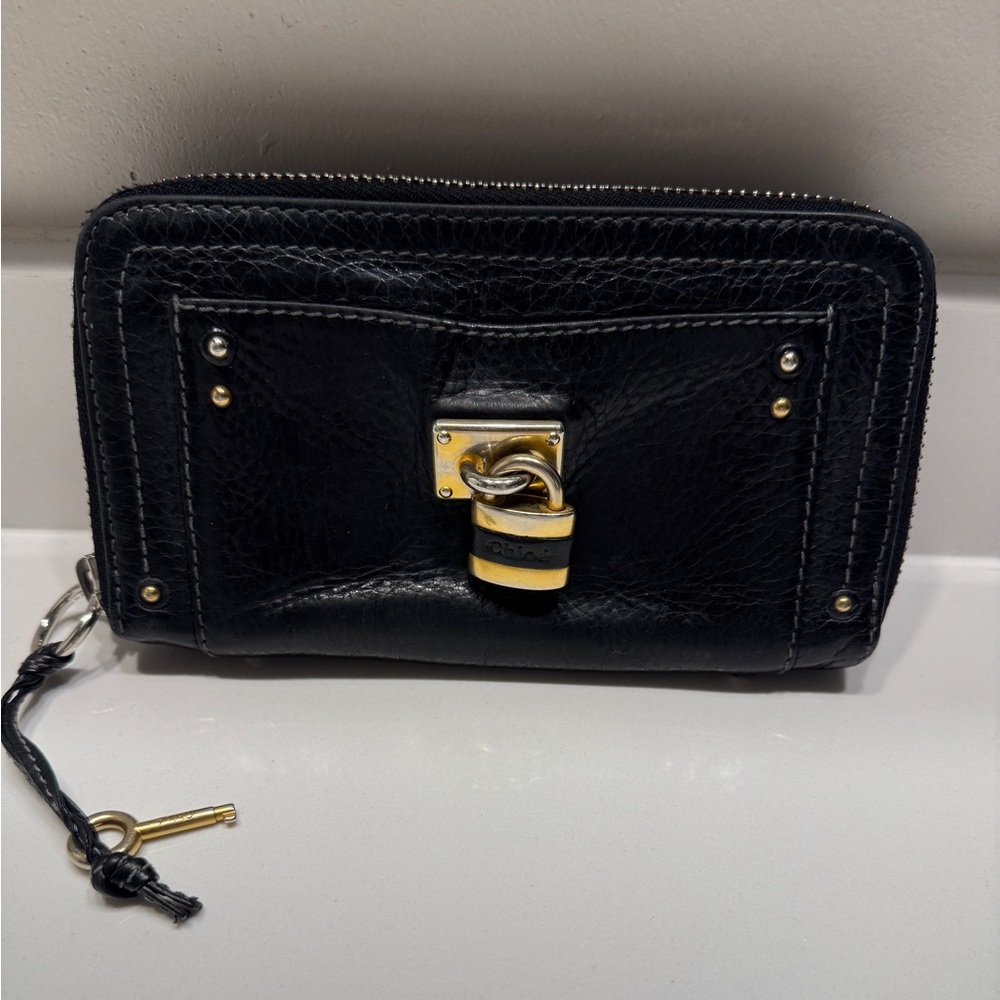 🔥SALE - Authentic Chloe Paddington Wallet🔥